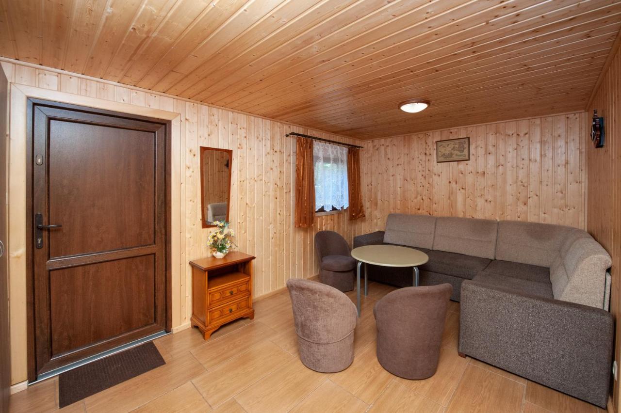 Domki, Pokoje U Malgosi Sztutowo Exteriör bild