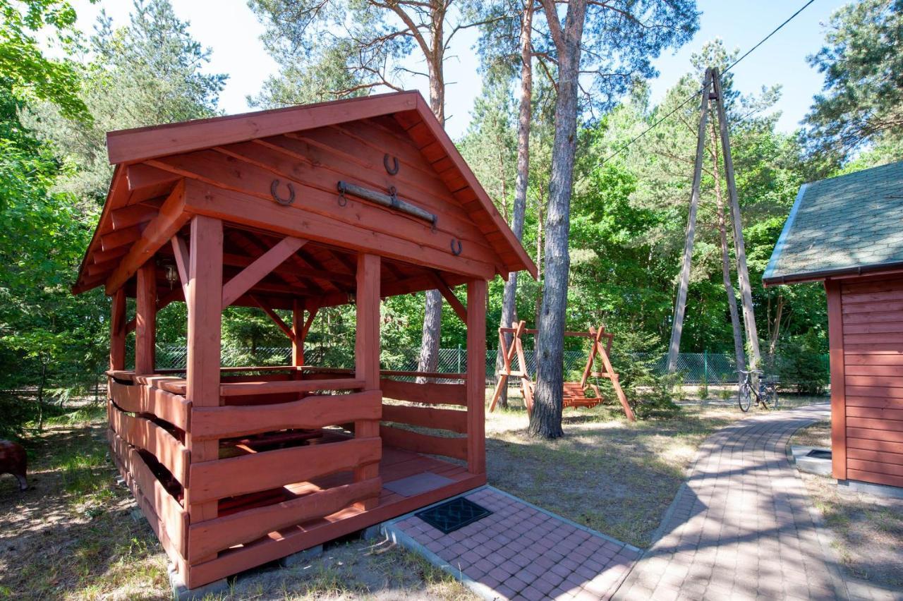 Domki, Pokoje U Malgosi Sztutowo Exteriör bild